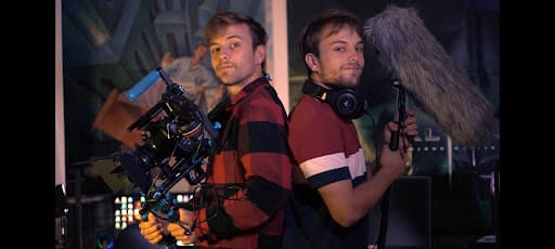 Cam & Néon : Studio Toulouse logo