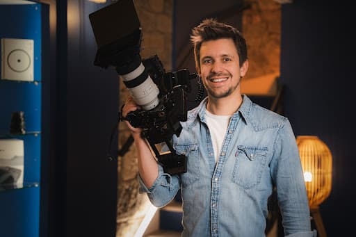 Blue Dot Production - Vidéaste Grenoble logo